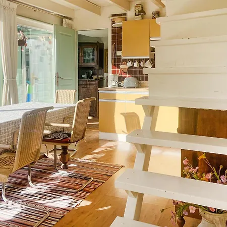 2 Bedroom Cozy In Noordwijkerhout